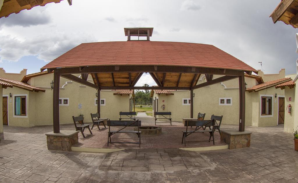 Teoticamp Hotell San Juan Teotihuacán Exteriör bild