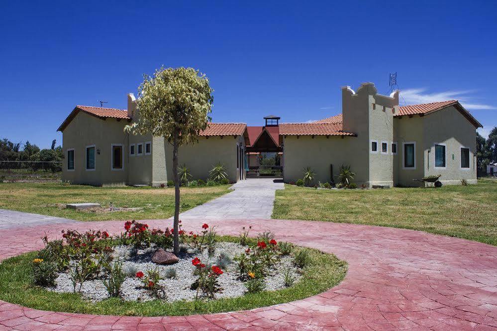 Teoticamp Hotell San Juan Teotihuacán Exteriör bild